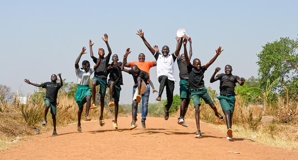 Teenage refugee boys promote gender equality through Male Action Groups 